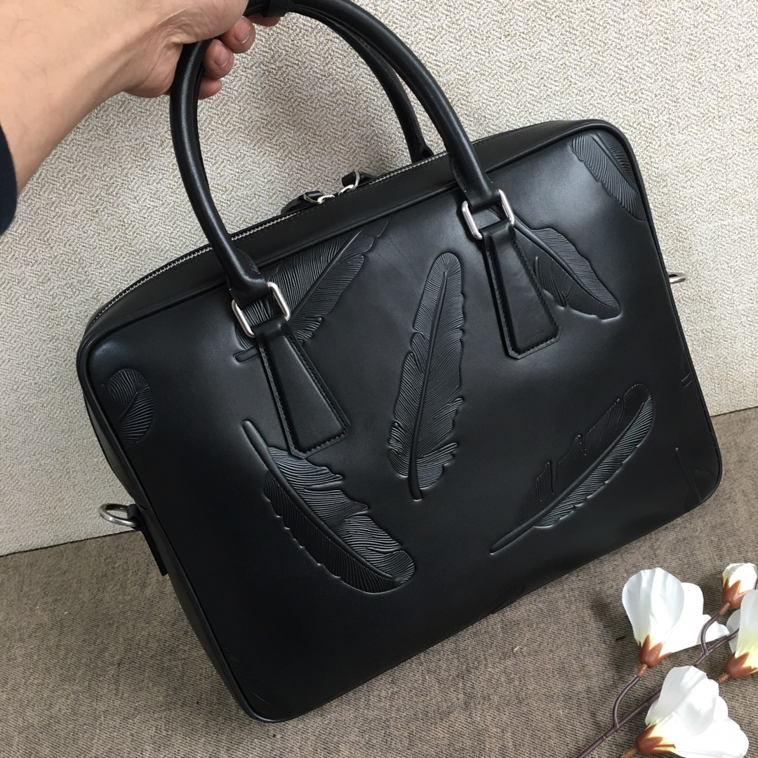 

2021 Men's Black Feather Leather Designer Briefcase High Quality Laptop Bag Large Capacity Fashion Casual Simple Waterproof Office Tote