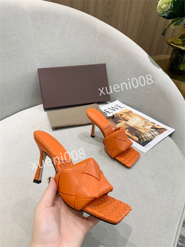 

Designer Casual Shoes Mens Women D Homme King Love Fashion Comfort Flat Sneakers Platform Chaussures Black Classic Leather Crown ww210501, Choose the color