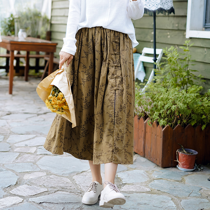 

Johnature Women Vintage Print Floral A-Line Skirts Elastic Waist Corduroy Button Soft Autumn High Waist Chinese Skirts 210521, Coffee