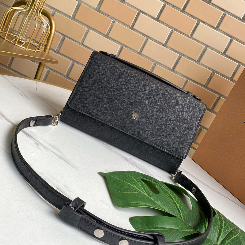 

Handbag Women Luxurys Designers Bag 2021 Shoulder Bags Fashion Plain Chains Small Hardware Letters One Messenger Covered Genuine Leather, No bags;make up the difference