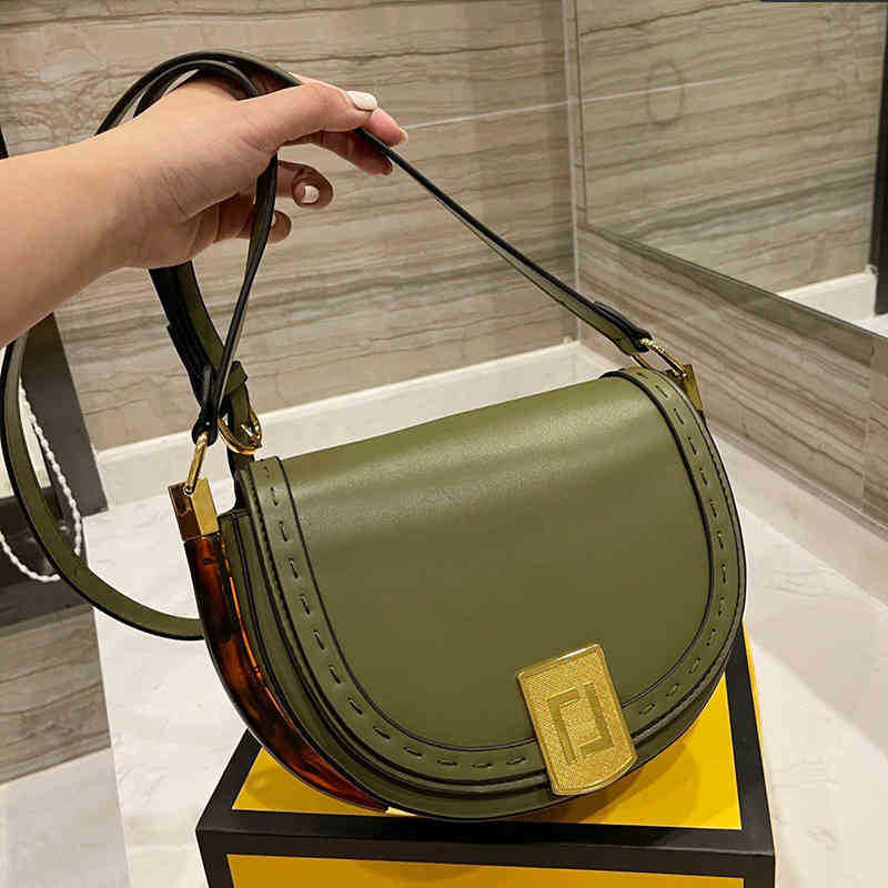 

Flower Classic Designer Women f Saddle Shoulder Bag 2021s Italy Roma Fashion Tortoiseshell Pattern Genuine Leather Handbags Cluth Crossbody, Black