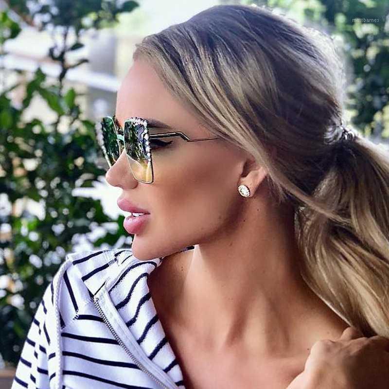 

Sunglasses QPeClou 2021 Fashion Vintage Square Women Brand Designer Luxury Pearl Sun Glasses Female Colorful Mirror Shades