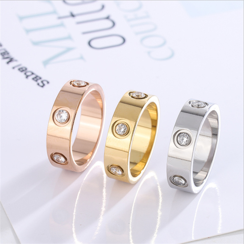 

2021 love ring for women men silver gold rings stainless steel wedding be engaged to bride party Christmas gifts lovers color fastness luxury designer jewelry