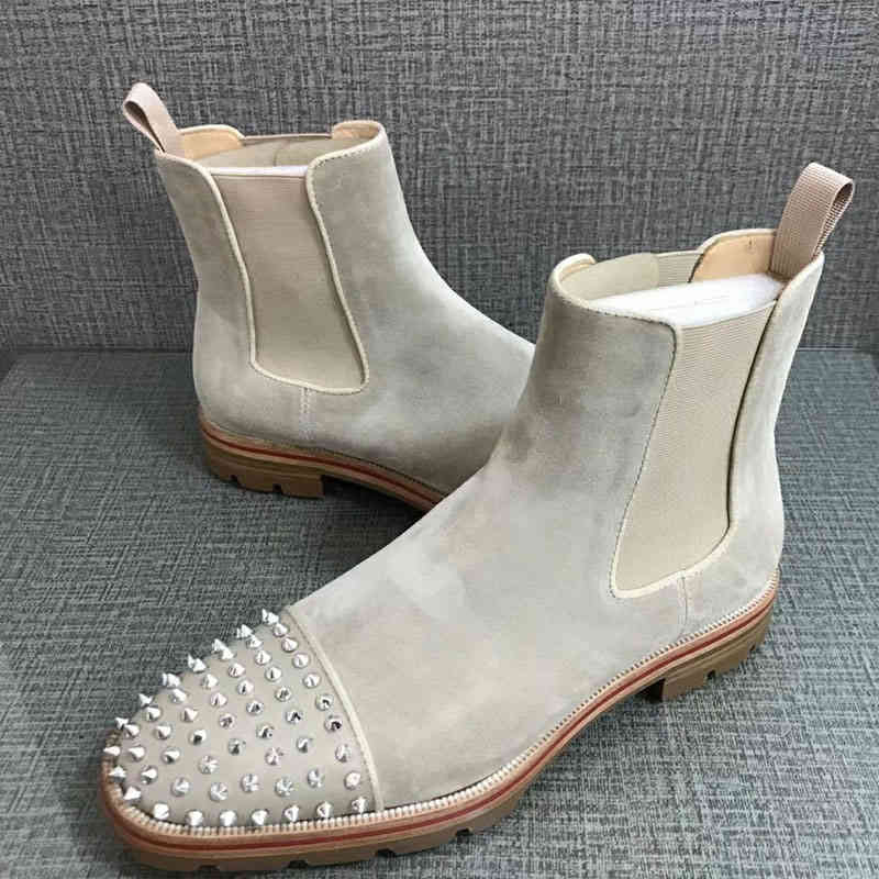 

Dress Shoes Beige Suede Studded Chelsea Boots Man Round Toe Silver Rivet Flat Male Fashion Ankle MQY3
