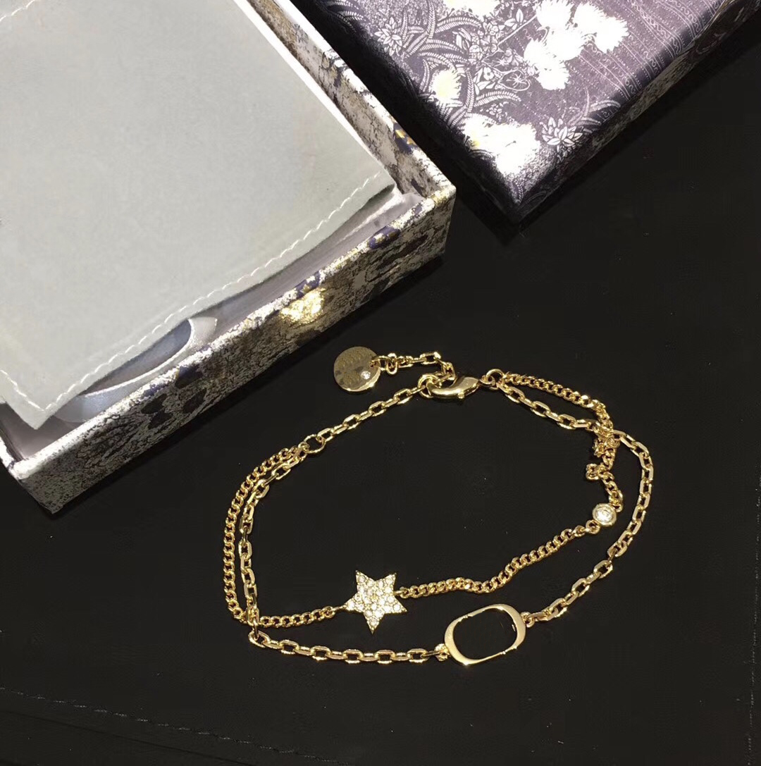 

2021 luxury women's designer double bracelet necklace set full of freshness letters with stars show temperament high quality and exquis, Silver