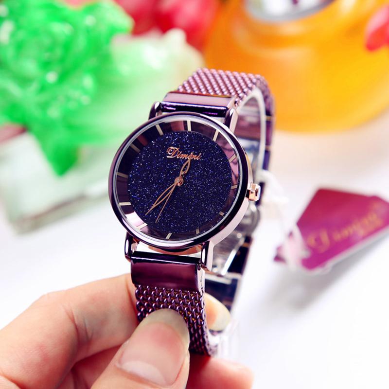 

Wristwatches Luxury Crystal Star Sky Women's Watch Rose Gold Steel Belt Magnetic Buckle Bracelet Polygon Gift Clock, Purple