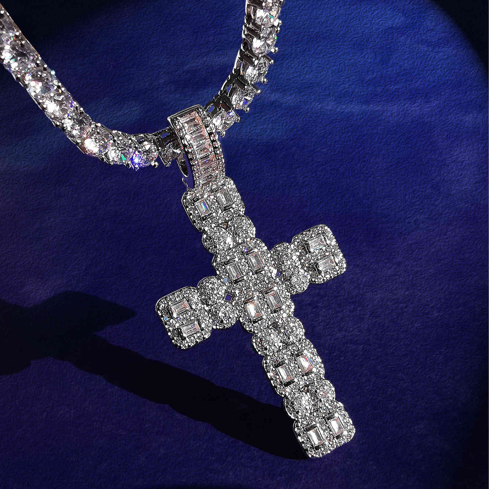 

Iced Out Geometric Cross Pendant With Tennis Chain Hip Hop Bling CZ Stone Necklace For Men Women Gift X0509
