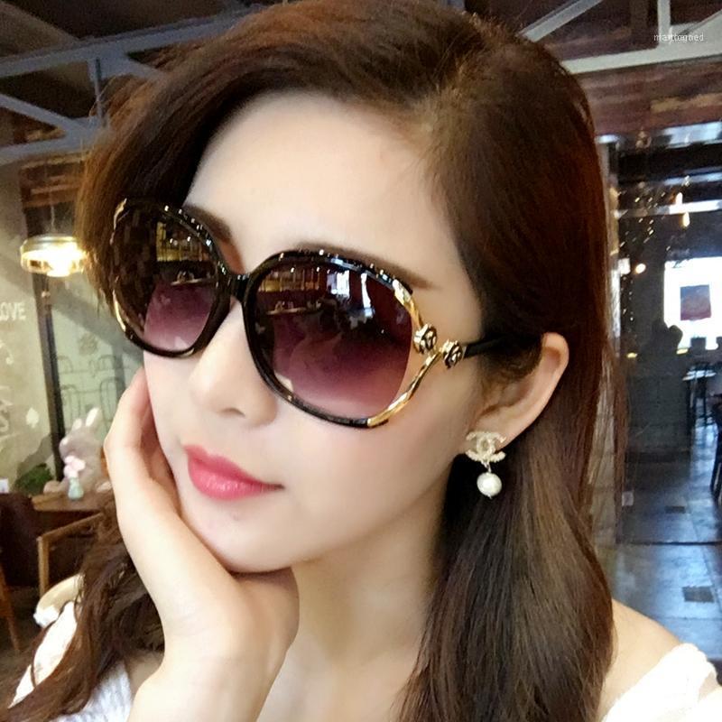 

Sunglasses Vazrobe Fashion Women Flower Ladies Sun Glasses For Female Big Large Anti Glare Reflection UV400 Red Purple 20211
