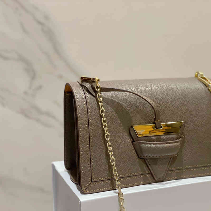 

Evening Bags Designer Cross Body Shoulder Luxury Handbags Gold chain Various styles Genuine leather High-quality with original box size 24-15 CM MA13, 1# shoe box