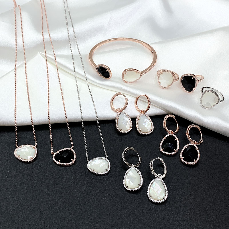 

S925 Sterling Silver Circular Hoop Irregular Cut Fritillaria Earrings Fashion Necklace Black And White Bracelet Ring Personality Luxury Jewe, Golden;silver