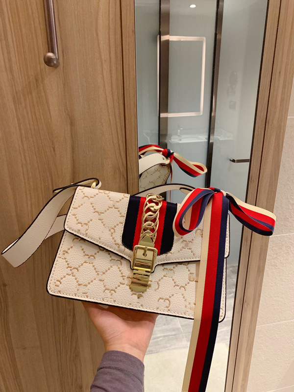 

Original style ladies fashion bag luxury designer 100% leather personality fashions navy wild lock chain diagonal bags with box