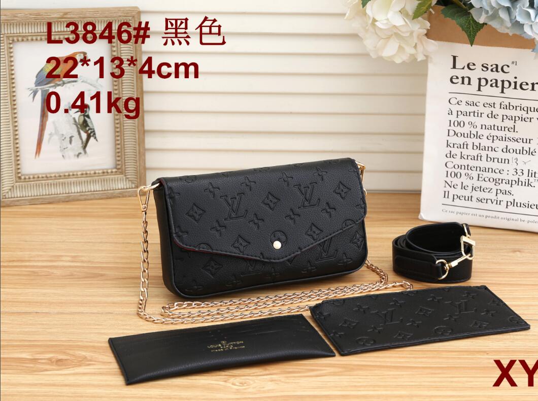 

LVLOUISVITTONVUTTON three-in-one shoulder messenger bag fashion envelope bages lady chain bags crossbody package