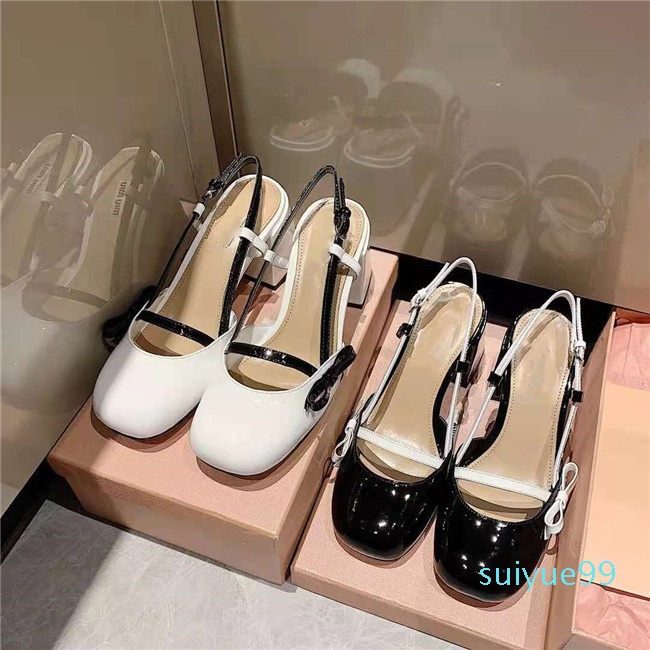 

2022 early spring sandals luxury quality casual shoes flat toe design unique texture style bow decoration fashionable versatile high-end, No shoes;buy shoes and get a box