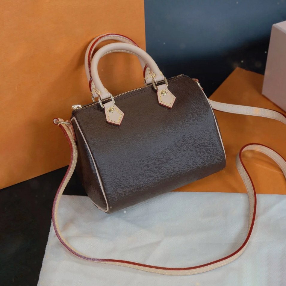 

2022 ss Pillow Fashion Women crossbody Bags Shoulder Handbags famous designers Zipper high quality mini totes female Letter popular coin purse stars lady wallets, Color q