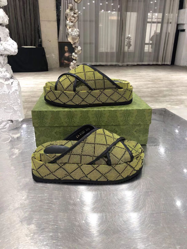 

Lazy camouflage pattern women's slippers fashion beach thick bottom 5.5cm luxury platform with letter crossed sandals leather high heel large size 35-43, Matching box
