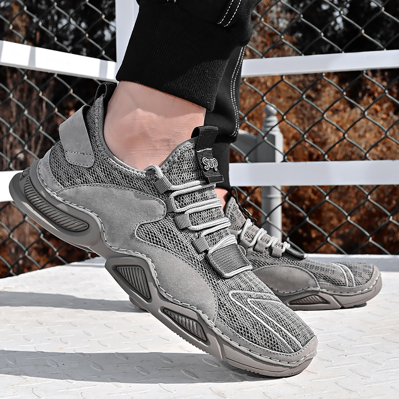 

Summer Designer Men Sneakers Luxury Brand Men Casual Shoes Soft Anti-slip Leisure Shoe Masculino Trainers Tenis Plus Size 38-46, Gray