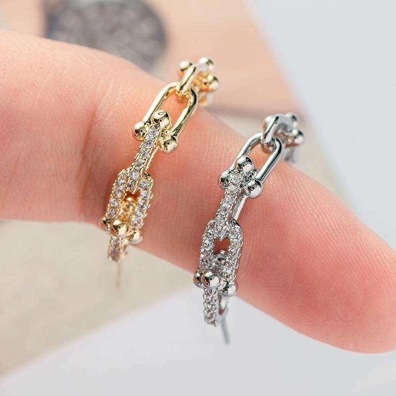 

Hoop & Huggie Luxury Geometric C Letter Circle Earrings For Women Zircon Fashion Brand Jewelry Aretes Z222