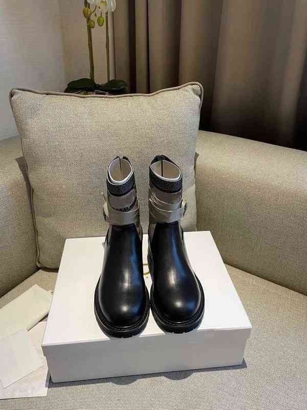 

Boots ankle Luxury women's boots with adjustable lace and notched sole zippered lucky star within box size 35-40 8KQ1, 1# shoe box