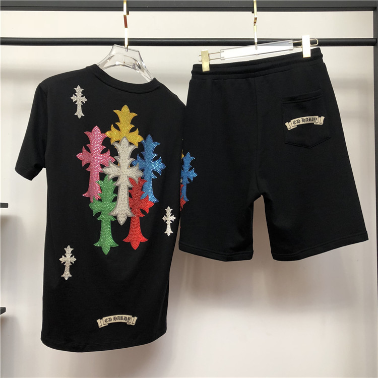 

Hearts Trendy Chrome Cross Hot Drill Short Sleeve Loose T-shirt Casual Sports Shorts, Black