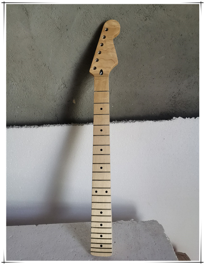 

6 Strings Maple Fingerboard 22 Frets Electric guitar Neck,Black Dots Inlay,can offer many kinds Style