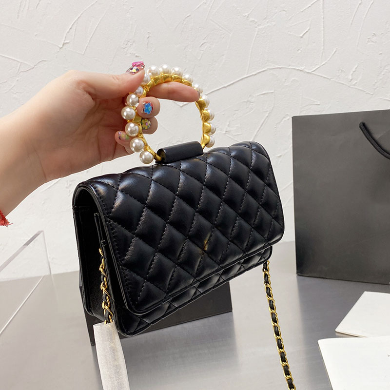 21SS Ladies Womens Genuine Leather Shoulder Bags Cricle Round Pearls Handle Totes Classic C Mini Flap Wallet Purses Multi Pochette Quilted Chain