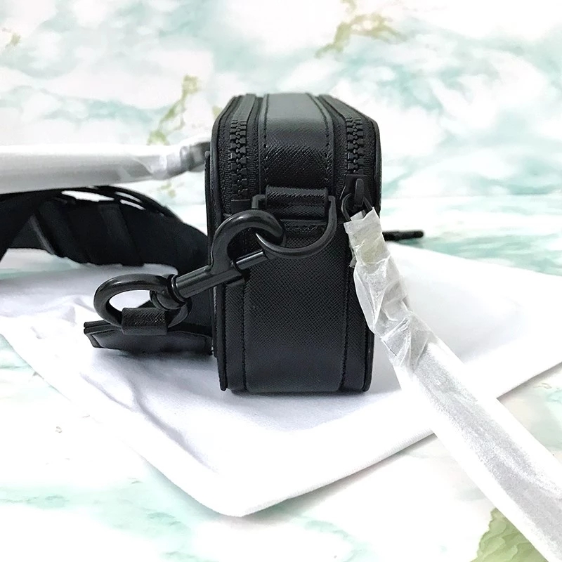 

women shoulder famous small black bag