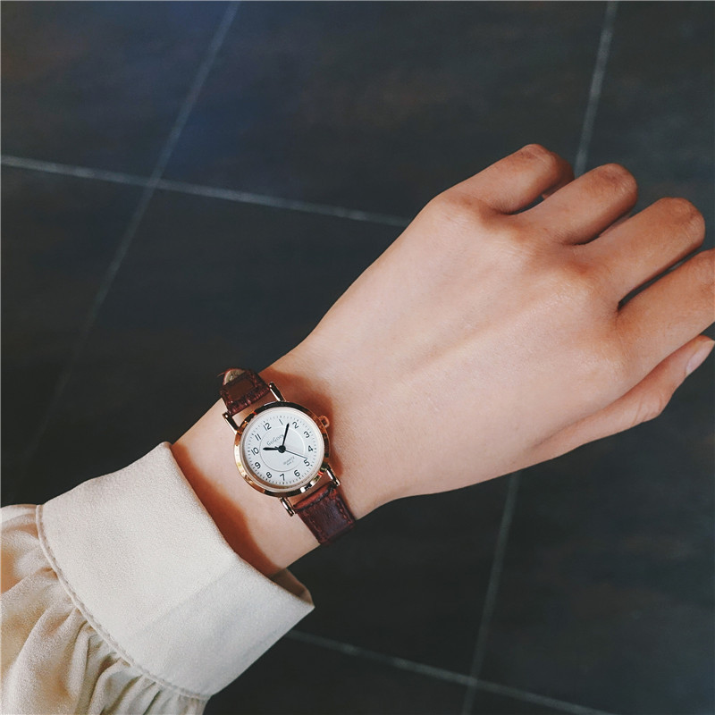 

Bamboo Knot Vintage Leather Women Small Watches Designer Blue Pointer Simple Number Dial Fashion Ladies Quartz Wristwatches, Brown