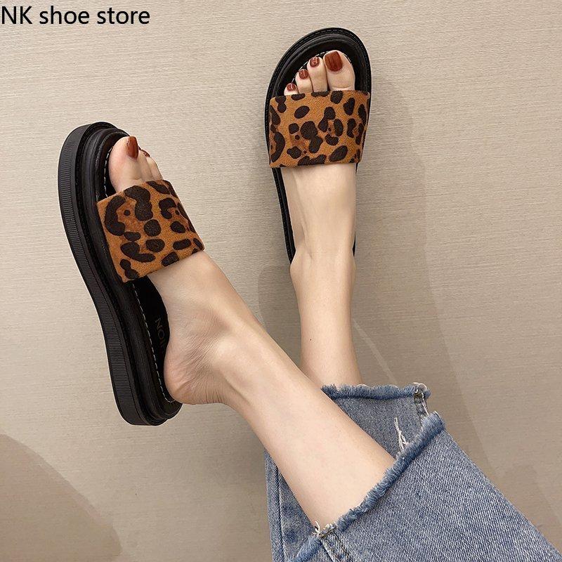 

Slippers Summer Women Thick-heeled Transparent Soft-face Ladies Colorful Rivets, Black