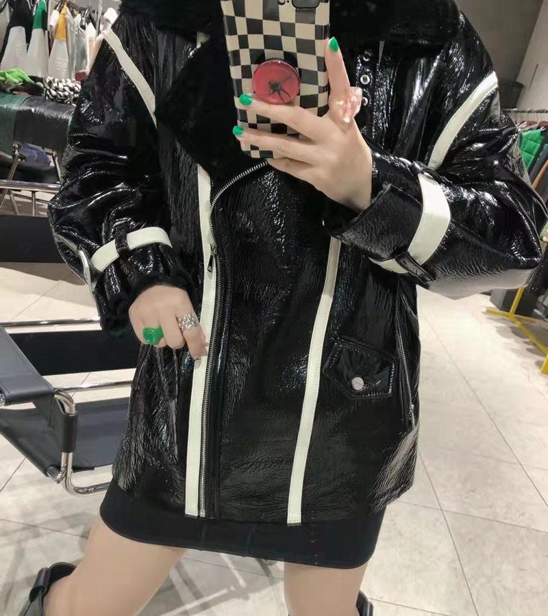 

Women's Fur & Faux Coat Winter Women Regular Length 2021 Brand Natural Real Sheep Jacket Patent Leather Overcoat Striped Ornament Thick Warm, Black