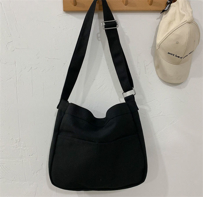 

designers duffel bags 45cm 55cm luxury large capacity travel sale women men genuine leather shoulder fashion bag carry rivets with lock head