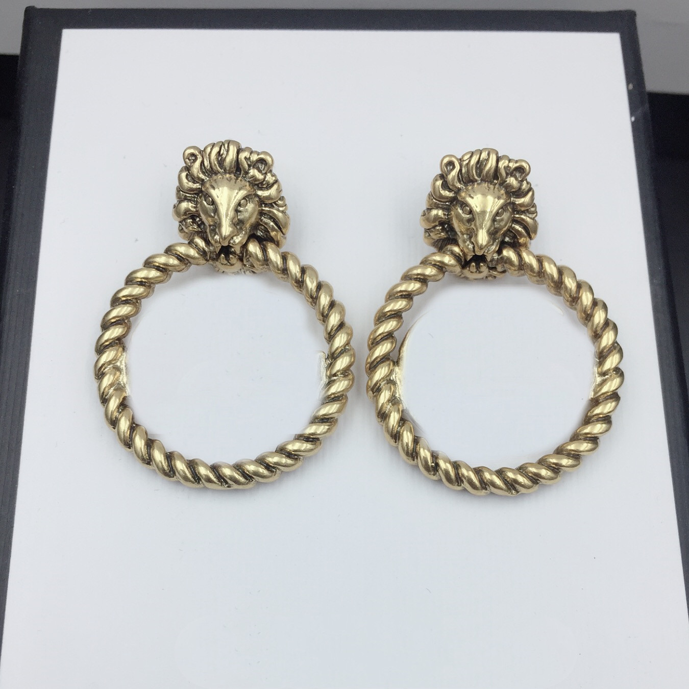 

High Quality Brass Material Earrings for Neutral Earrings Fashion Styling Classic Products Personalized Earrings Supply
