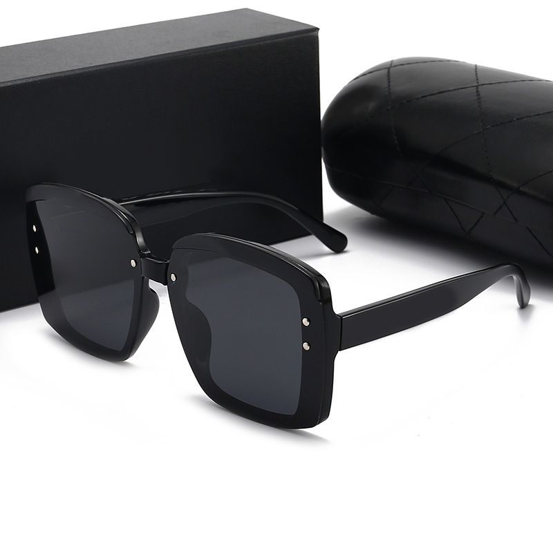 

Top Luxury Sunglasses Classic Letter Frame Fashion Sun Glasses High Quality Polarized Polaroid Goggle Brand Designer Eyewear With Gift Box Set