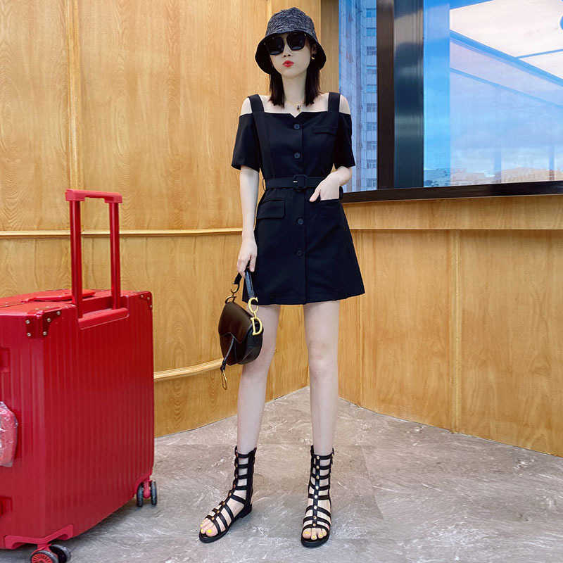 Summer 2021 Women&#039;s Waist Slim Off Shoulder Suspender Suit Drs European Fashion-image-702392107