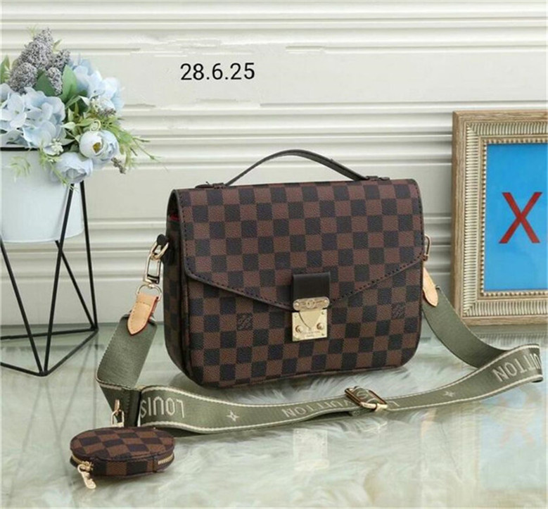 

2021 Women designer handbag messenger bag oxidizing leather POCHETTE metis elegant shoulder bags crossbody bags shopping Discount, Black