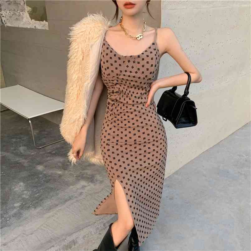 

Fashion sexy sling chic dress female split ends Slim bottoming outer wear chain long skirt spring bag hip 210520, Apricot
