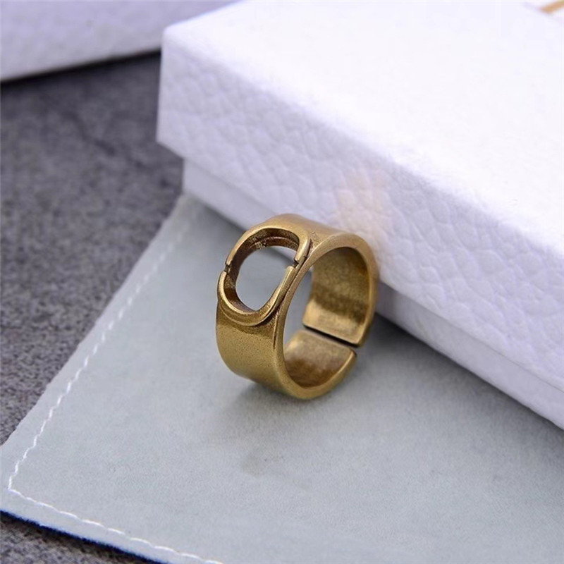 

Retro Designer Letter Open Ring European American Style Golden Rings Adjustable Unisex Letter Band Jewelry Wholesale