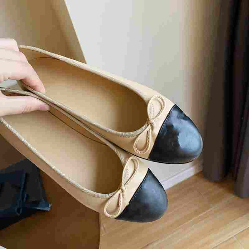 

Flat ballet shoes Colorblock bow upper Stitched diamond leather Ladies overshoes Leather outsole Crocodile skin, Color26