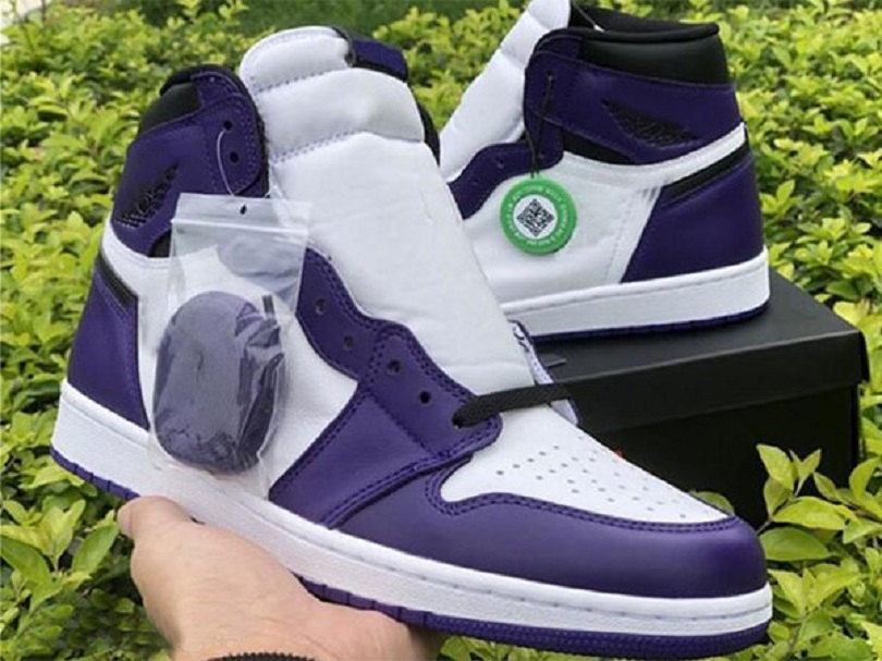 

1 High OG Court Purple Men womens Basketball Shoes White 1s Sneakers 555088-500, 05