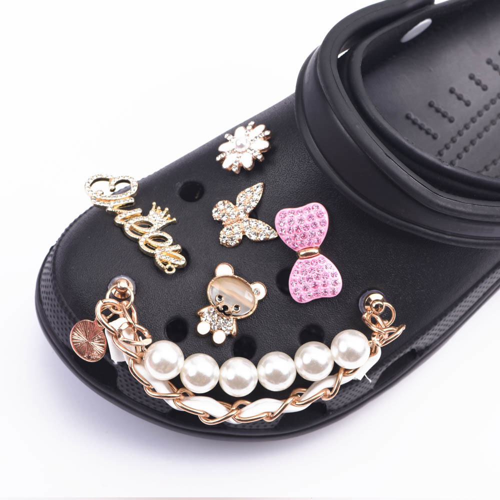 

Alloy With Chain Designer Croc Charms JIBZ Shoes Accessories Decoration for Clog Buckle Girl Gift Q0618