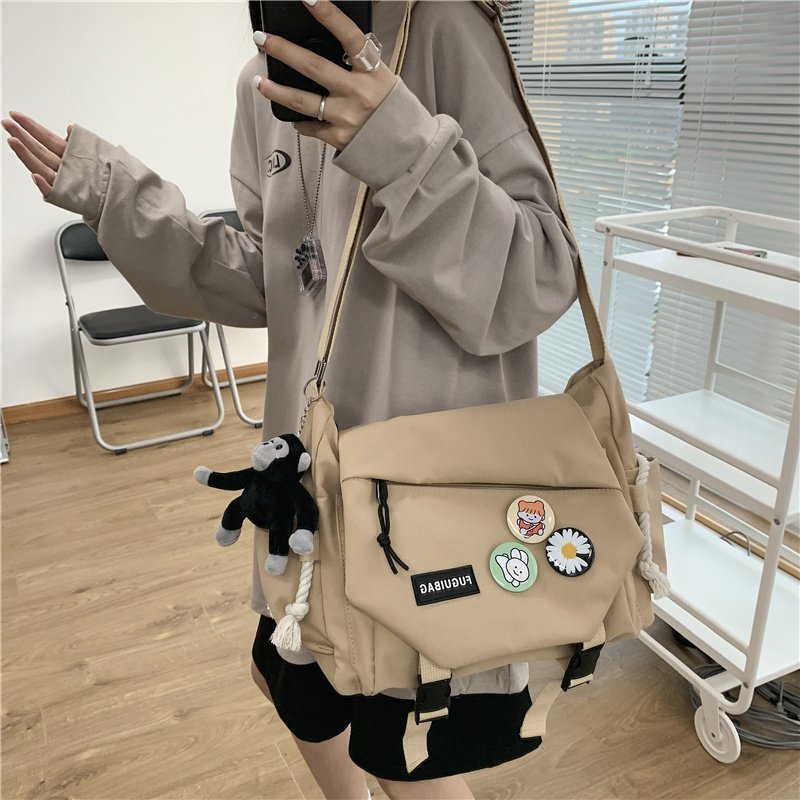

2021 spring and summer new fashion students' large capacity mixed bag XOSJ