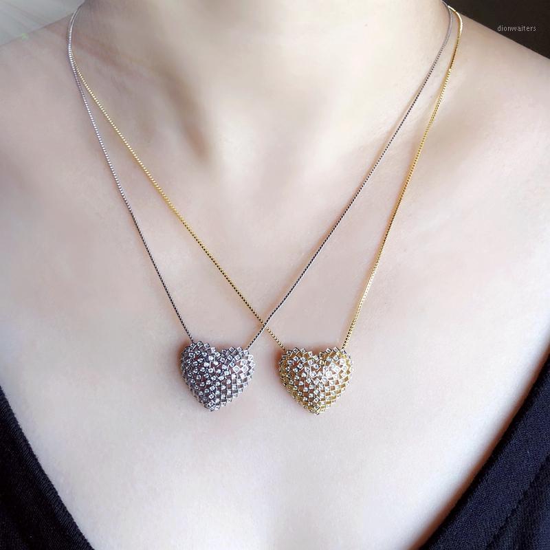 

Chains Fashion Cubic Zirconia Loving Heart Pendant Necklace For Women Gold Color Chain Hollow Charm Female Bridal Wedding 2021 Jewelry