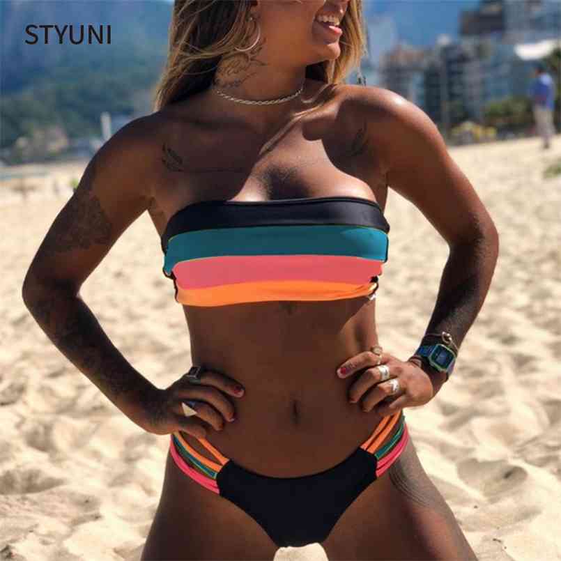

European and American Ladies Swimwear Sexy Split Bikini Suede Stitching Sriped Swimsuit Backless Rainbow Color 210722, Blue