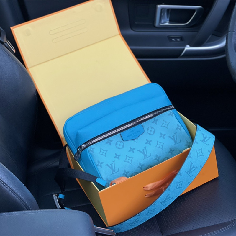 

M30233 M30242 Mens Purse Outdoor Messenger Shoulder Bags Real Cowhide 5A+ LVYSLLouisVittonVutton POCHETTE TRIO Cross