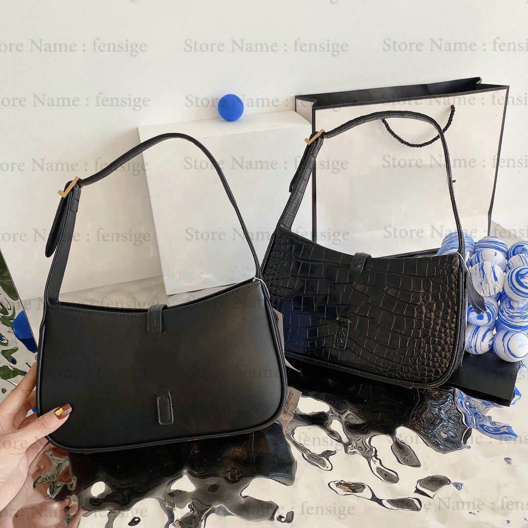 

LE 5 à 7 HOBO Womens luxurys Designers Handle Bag Crocodile Embossed Croc-effect Leather Shoulder Bag With Initials Hook Closure Buckled Strap Alligator Flap
