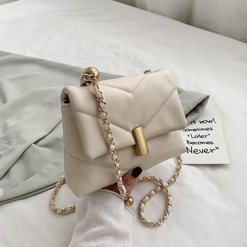 

Evening Bags Luxury Metal Chain Women's Single Shoulder Bag Fashion Sidebag High Quality PU Leather Handbag Small Square, Beige