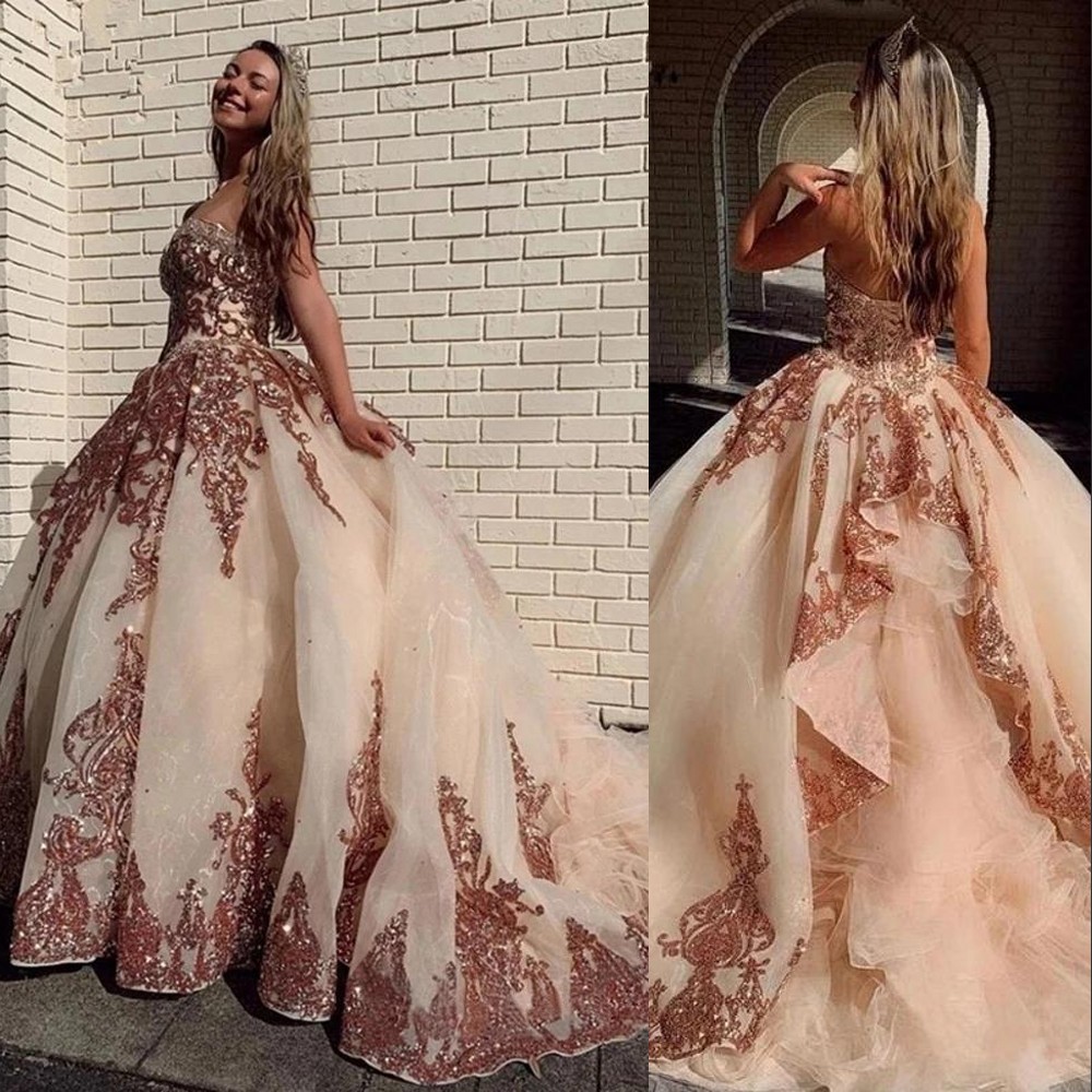 

2021 Luxury Rose Gold Sequined Quinceanera Ball Gown Dresses Sweetheart Sequins Lace Appliques Crystal Tulle Sweet 16 Corset Back Party Prom Evening Gowns, Light sky blue