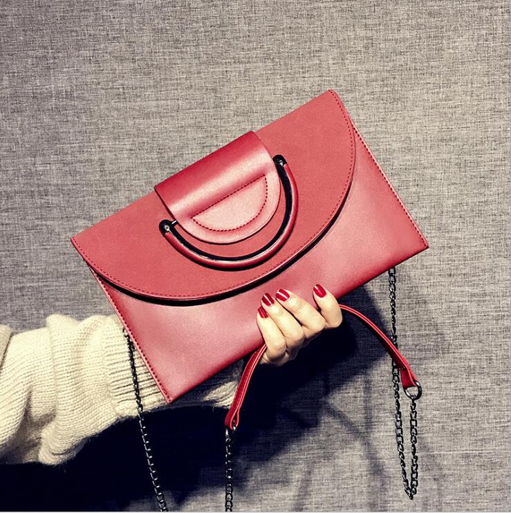 

women handbag street trend frosted chain bag personality large capacity leather clutch bag new contrast stitching women shoulder bag, Black;red