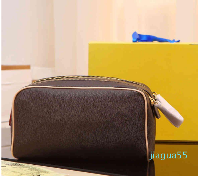 small purple handbolsa