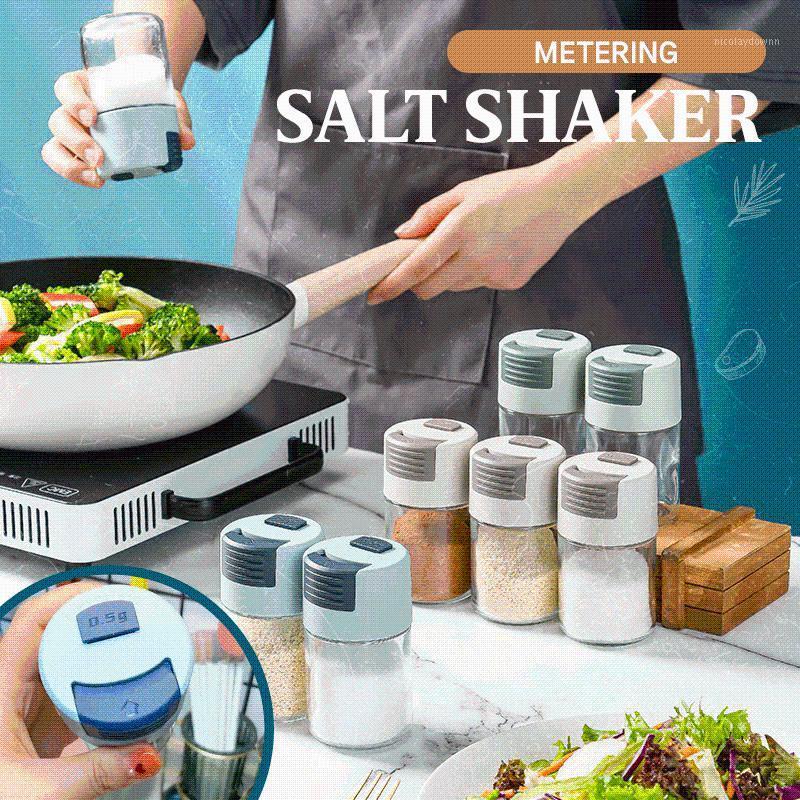 

Storage Bottles & Jars Push-type Quantitative Glass Bottle Metering Shaker Household Kitchen Control Amount Sprinkler Gravy Boats Salad Tool