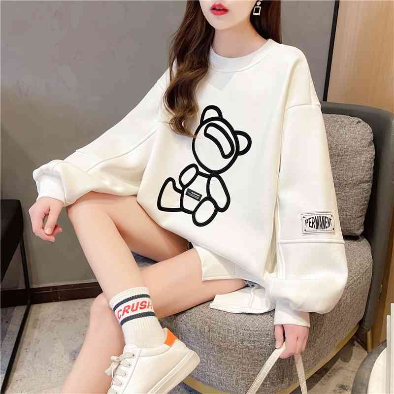 

European goods large version design sense sweater 2021 new women's loose foreign style white net red bear medium length top, Black